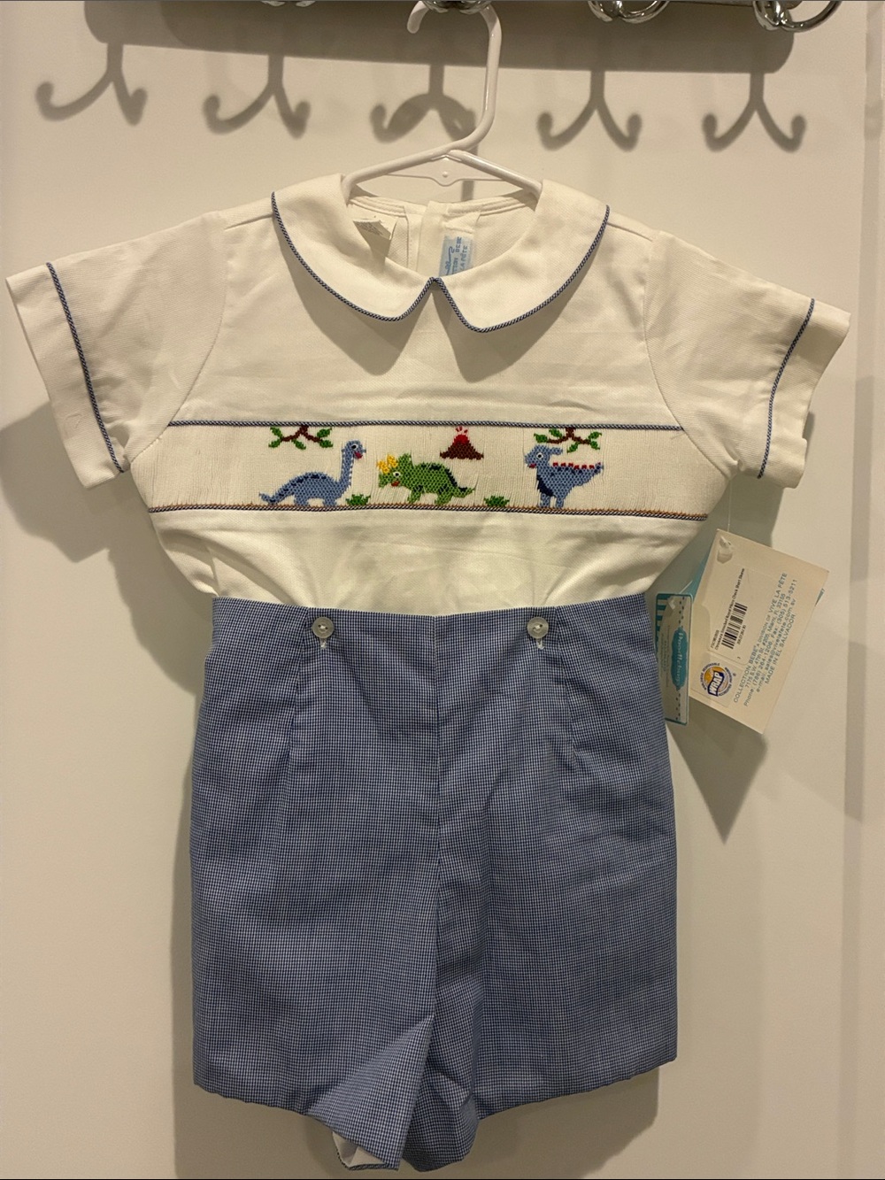 Collection Bebe de Vive La Fete Baby Boys Hand Smocked short suit